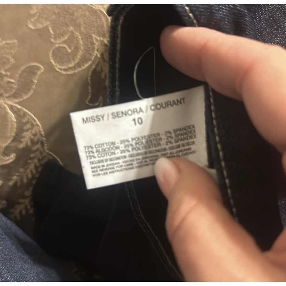 Nine West Vintage America Vintage Cropped Blue Jeans Size Missy 10/30 - Picture 3 of 9